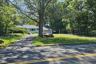 162 Short Beach Rd, East Haven, CT 06512 - Photo 3