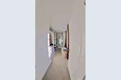 156 Dayton Road, Bridgeport, CT 06606 - Photo 17