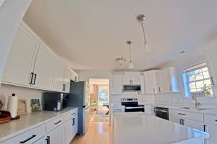 156 Dayton Rd, Bridgeport, CT 06606 - Photo 7