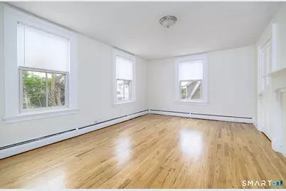18 Elm Tree Place #2nd floor, Stamford, CT 06906 - Photo 7