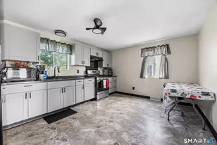 31 W Clark St, West Haven, CT 06516 - Photo 5