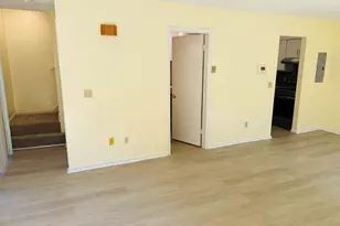 64 Deerwood Ln, Waterbury, CT 06704 - Photo 17