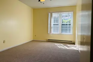 64 Deerwood Ln, Waterbury, CT 06704 - Photo 13