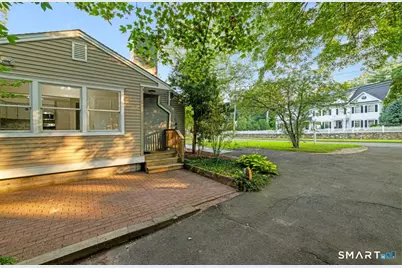 412 Main Street, New Canaan, CT 06840 - Photo 21