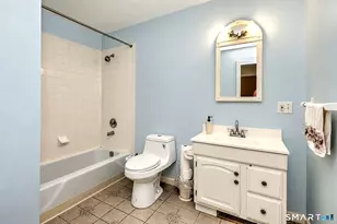 13 Red Robin Rd, Naugatuck, CT 06770 - Photo 19