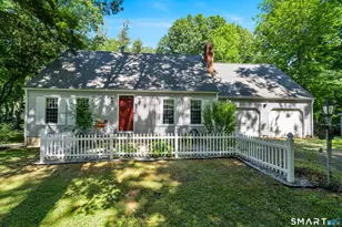 21 Perkins Dr, Wallingford, CT 06492 - Photo 1