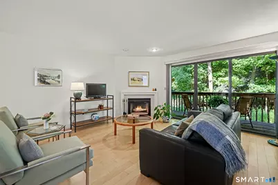 2435 Bedford Street #10C, Stamford, CT 06905 - Photo 11
