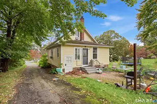 562 Camp St, Plainville, CT 06062 - Photo 21