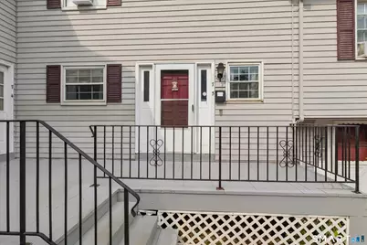 7 Maybury Circle #3, Waterbury, CT 06705 - Photo 3