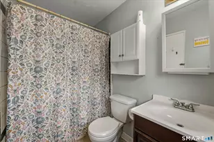 7 Maybury Circle, Waterbury, CT 06705 - Photo 25