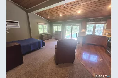 [Address not provided], Stamford, CT 06907 - Photo 7