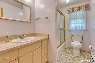 352 Orchard St, Rocky Hill, CT 06067 - Photo 23