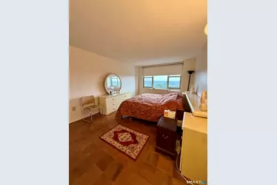 1 Strawberry Hill Court #10H, Stamford, CT 06902 - Photo 11