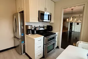 1 Strawberry Hill Ct, Stamford, CT 06902 - Photo 9