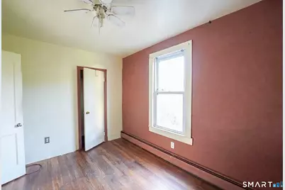 19 North Street, Meriden, CT 06451 - Photo 9