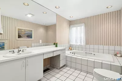 230 New Canaan Avenue #23, Norwalk, CT 06850 - Photo 13