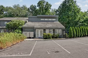 123 Old Belden Hill Rd, Norwalk, CT 06850 - Photo 15