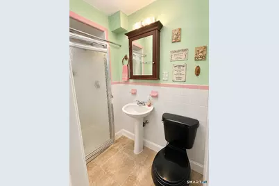 16 Case Street, Hartford, CT 06105 - Photo 9