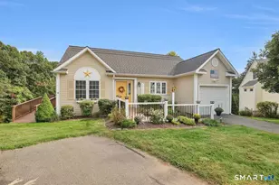 17 Ginger Cir, Portland, CT 06480 - Photo 3