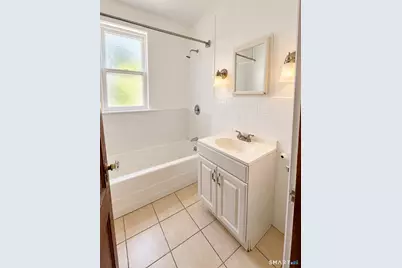 60 Gorham Avenue #1st, Hamden, CT 06514 - Photo 5