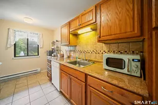 13 Heritage Vlg, Southbury, CT 06488 - Photo 5