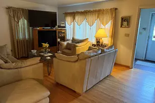 93 Ridgewood Ave, Stamford, CT 06907 - Photo 5