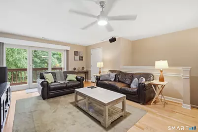 304 Ashmead Commons #304, Enfield, CT 06082 - Photo 3