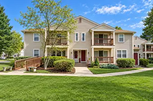 304 Ashmead Cmns, Enfield, CT 06082 - Photo 1