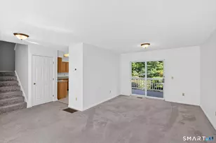 5 Riverwalk Dr, Simsbury, CT 06070 - Photo 9