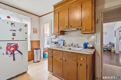 44 Sisson Street, East Hartford, CT 06118 - Photo 19