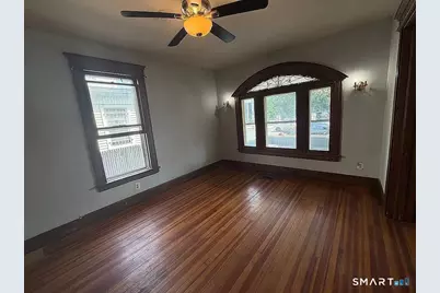 810 North Avenue, Bridgeport, CT 06606 - Photo 3