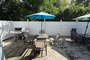 243 Pleasant St, New Britain, CT 06051 - Photo 13