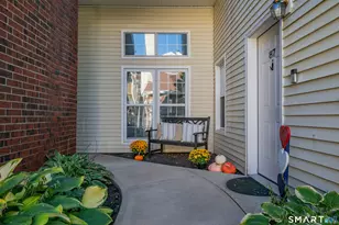 87 Carriage Crossing Ln, Middletown, CT 06457 - Photo 7