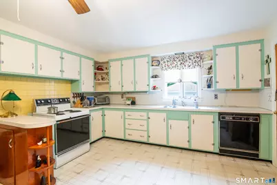 346 Church Street, Putnam, CT 06260 - Photo 5