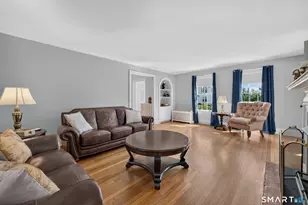 39 Glenwood Ave, New London, CT 06320 - Photo 17