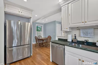 39 Glenwood Avenue, New London, CT 06320 - Photo 7