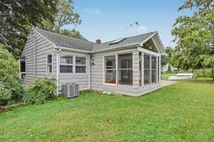 100 Lakeshore Terrace, Bridgeport, CT 06606 - Photo 5