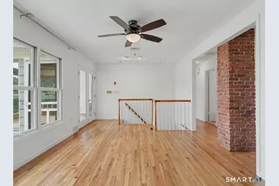 100 Lakeshore Terrace, Bridgeport, CT 06606 - Photo 17
