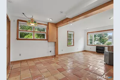 100 Lakeshore Terrace, Bridgeport, CT 06606 - Photo 23