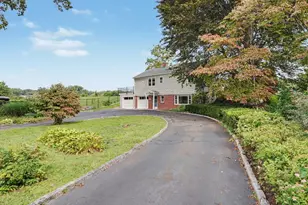 100 Lakeshore Terrace, Bridgeport, CT 06606 - Photo 3