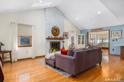 192 Oldefield Farms Drive #192, Enfield, CT 06082 - Photo 5