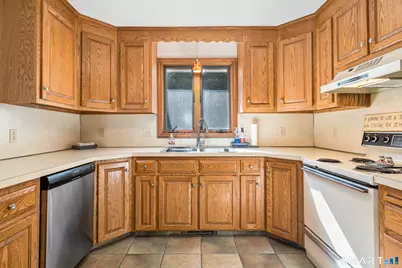192 Oldefield Farms Drive #192, Enfield, CT 06082 - Photo 15