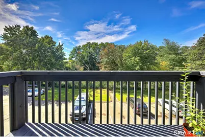 31 Ameridge Drive #31, Bridgeport, CT 06606 - Photo 27