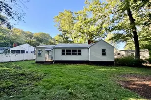 1 Long Hill Terrace, New Haven, CT 06515 - Photo 27