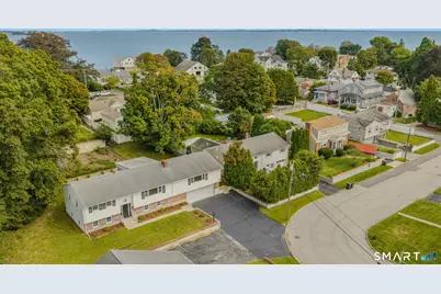17 Elrin Place, New London, CT 06320 - Photo 39