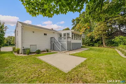 17 Elrin Place, New London, CT 06320 - Photo 37
