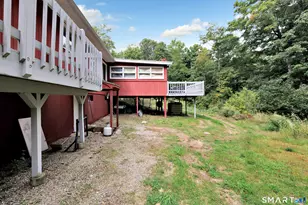 75 Crestwood Rd, Bethany, CT 06524 - Photo 7