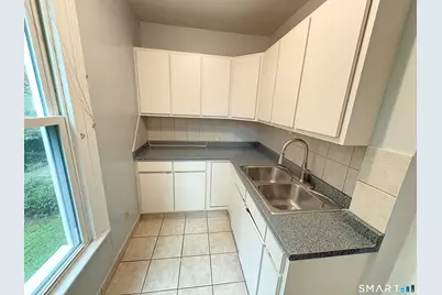 112 Wilcox Avenue #1, Meriden, CT 06451 - Photo 7