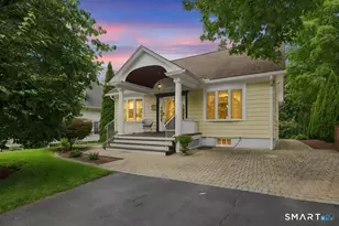 40 Stonehouse Rd, Trumbull, CT 06611 - Photo 1