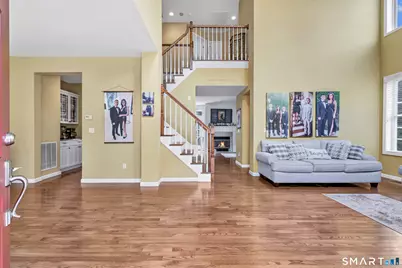 17 Traditions Boulevard, Southbury, CT 06488 - Photo 7